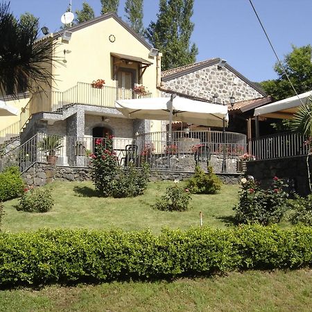 Ai Vecchi Crateri Vendégház SantʼAlfio Kültér fotó